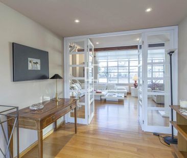 2 bedroom luxury penthouse for rent in Valencia - Photo 1