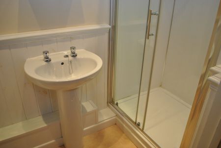 Lombard Street, Newark, Nottinghamshire, NG24 - Photo 3