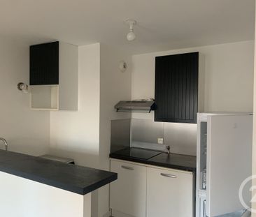 Location Appartement 3 pièces 52m² ST CYR L ECOLE 78210 - Photo 4