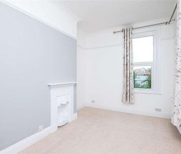 Gloucester Terrace, Thorpe Bay, Essex, SS1 - Photo 5