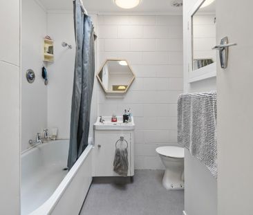 Cosy, Compact & Cute! - Photo 6