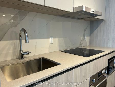 8 Interchange Way #5610 - Photo 5