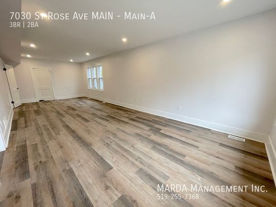 GORGEOUS 3 BED/1.5 BATH MAIN UNIT IN RIVERSIDE + UTILITIES - Photo 1