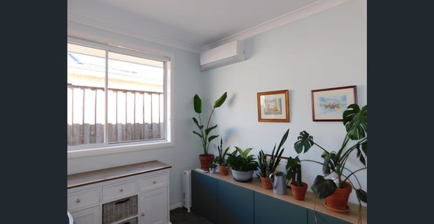 Family Home + Extras! Located in Parkbridge Estate - Photo 1