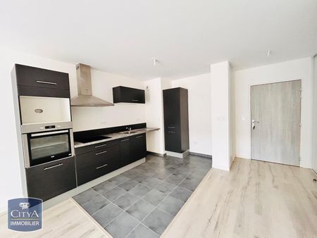 Location Appartement 3 pièces 63m² LAVAL 53000 - Photo 3