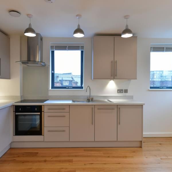 Broadway, Woking, Surrey, GU21 - Photo 1