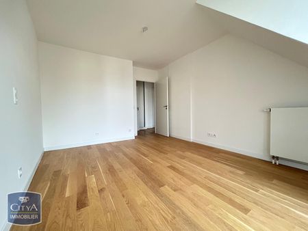 Location Appartement 2 pièces 45m² LE PLESSIS ROBINSON 92350 - Photo 3