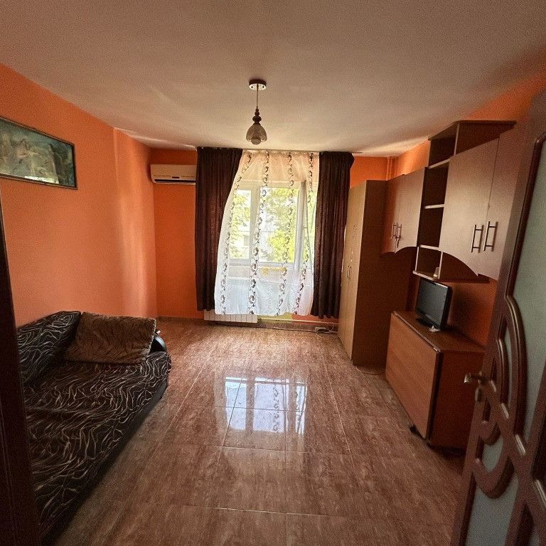 Garsonieră Păcurari (Alpha Bank) - Fotografie 1