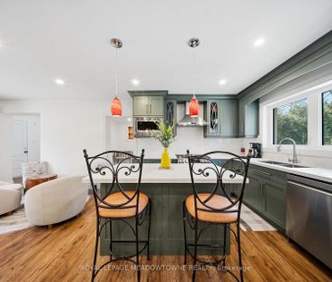 For Lease - 208 Glen Oak Drive, Oakville, Ontario - Photo 5