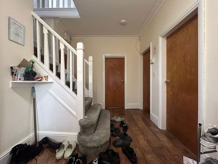 Rolleston Drive, Nottingham - Photo 4