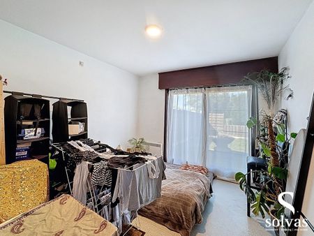 Lichtrijke bungalow met twee slaapkamers nabij het centrum van Sleidinge - Photo 2