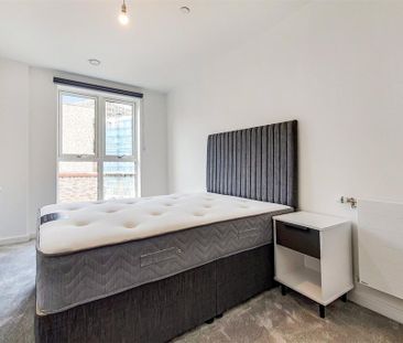 2 bedroom apartment to rent - Photo 6