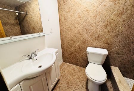 For Lease - 96 Billington Crescent Unit# Lower, Toronto, Ontario - Photo 3