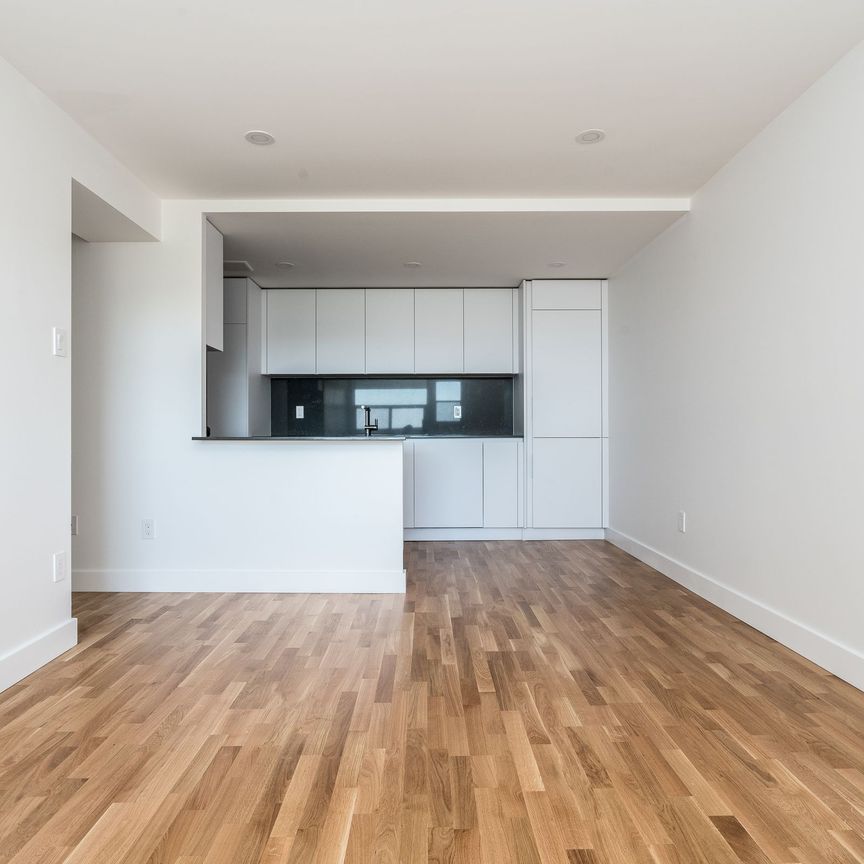 230 Oak Street - Photo 1