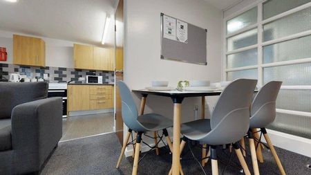 3 bedroom house to rent - Photo 3