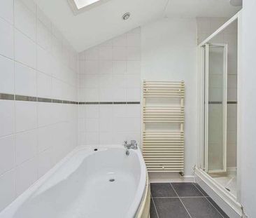 Pallister Terrace, Roehampton, SW15 - Photo 2