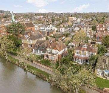 4 bedroom detached house to rent - Photo 2