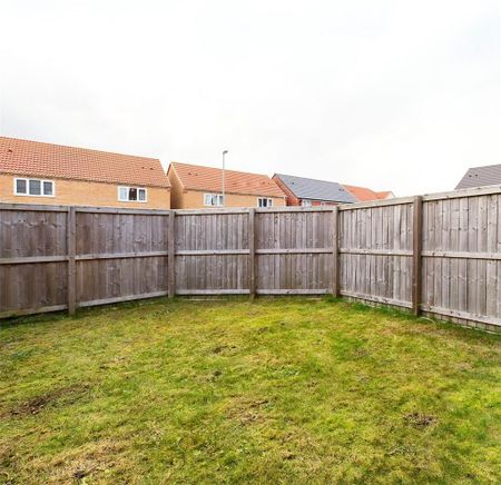 3 bedroom end of terrace house to rent - Photo 4