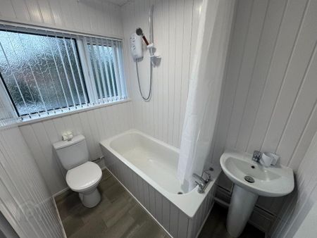 353 Holywood Road, Belfast, BT4 2LR - Photo 5