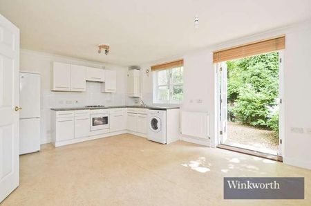 Brand Close, Finsbury, N4 - Photo 3