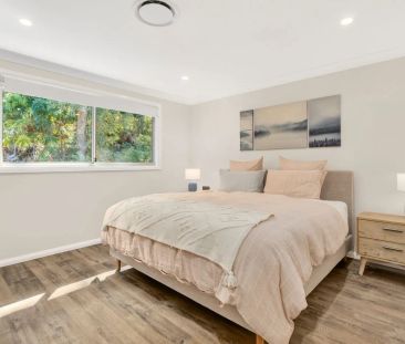 Near New Contemporary Coastal Sanctuary in Peaceful Cul De Sac - Photo 4