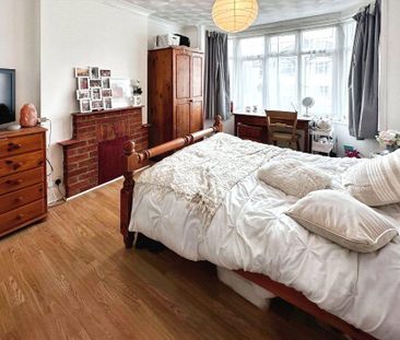 4 bedroom house to rent - Photo 2