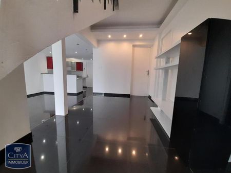 Location Maison 5 pièces 144m² ANGERS 49000 - Photo 2