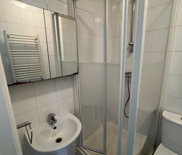 Studio Flat, Highfield Avenue, NW11 - Photo 2