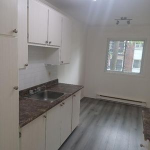 41/2 à louer à St-Jérôme - Photo 2