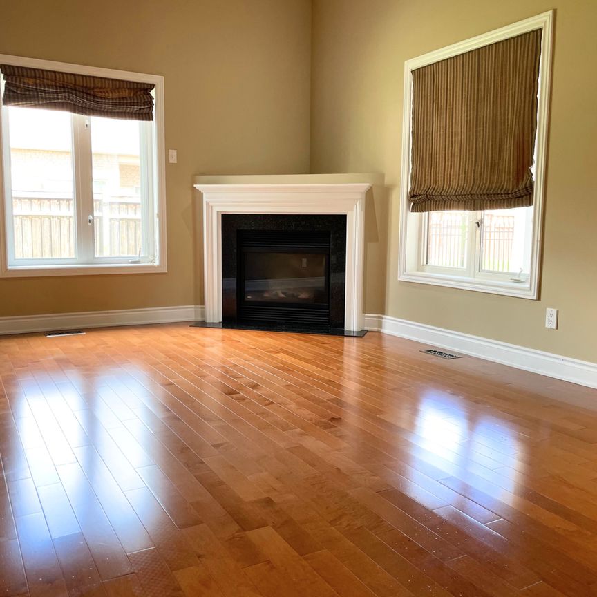 For Lease - 9 Odeon Street, Brampton, Ontario - Photo 1