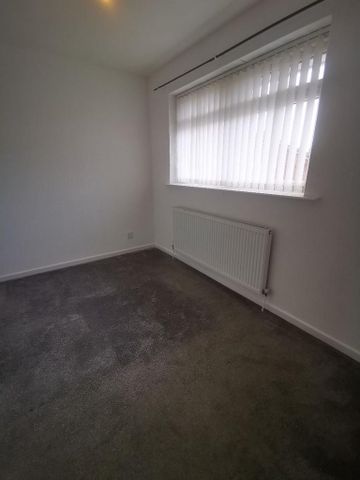 2 bedroom semi-detached house to rent - Photo 5