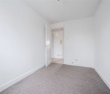 Kirkland Drive, EN2, Enfield - Photo 5