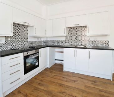 Victoria Road, Bebington - Photo 6