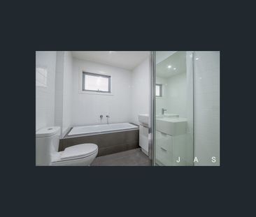 Instantly Appealing In Superb Lifestyle Location - Photo 5