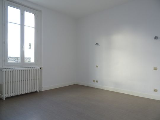 Location Appartement 2 pièces 47m² ORLEANS 45000 - Photo 1