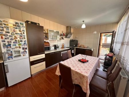 Casă, 3 camere, termen lung, zona KM 5- Constanta - Fotografie 4