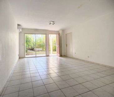 Rare St Raphael Valescure Appartement en RDJ en Location - Photo 1