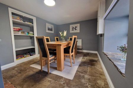 Norton Mill Lane - Photo 2