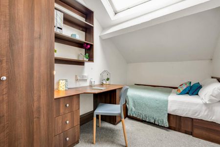 1 bedroom in a house share to rent - Photo 3