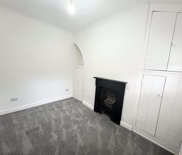 2 bedroom cottage to rent - Photo 2