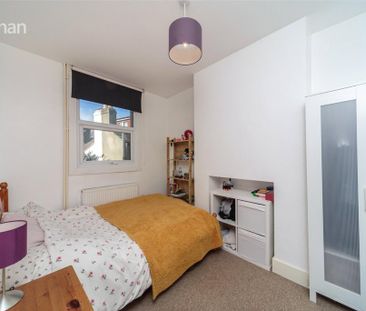 3 bedroom terraced house to rent - Photo 6