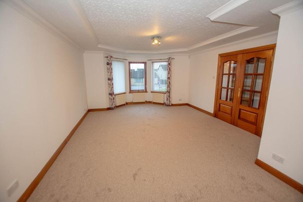 3 bedroom bungalow to rent - Photo 1
