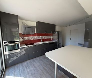 Maison à louer, 6 pièces - Divonne-les-Bains 01220 - Photo 4