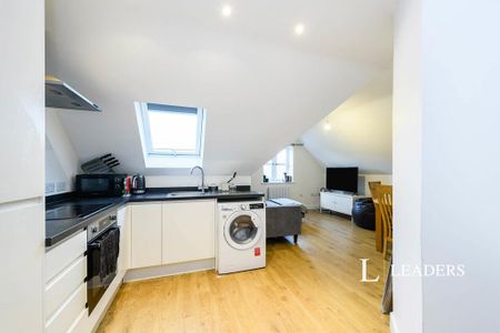 1 bedroom flat to rent - Photo 4