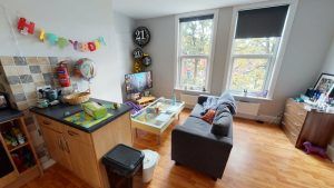 Flat 2, 66 Victoria Road, Leeds, LS6 1DL - Photo 2