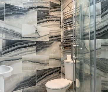 Studio Flat, Dorset Road, SW19 - Photo 5