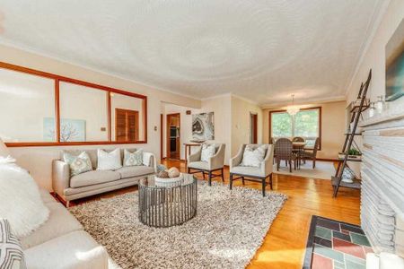 For Lease - 168 Meadowvale Road Unit# Main Floor, Toronto, Ontario - Photo 2