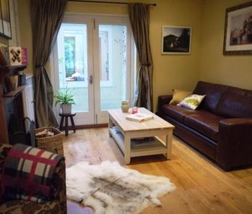 2 bedroom cottage to rent - Photo 1