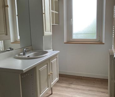 Location Appartement 3 pièces 92m² BESANCON 25000 - Photo 5