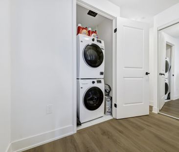 For Lease - 202 Burnhamthorpe Road Unit# 1610, Mississauga, Ontario - Photo 1